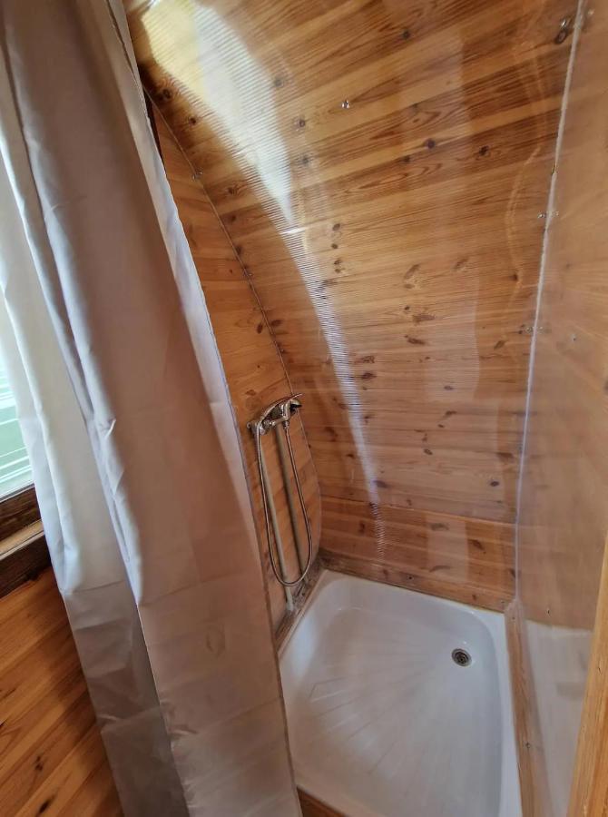 Hobiti Chatka Lipno Černá v Pošumaví Buitenkant foto